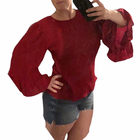 Cupio crepe fluff flare 3/4 sleeve top with keyhole back - Picture 12 of 12